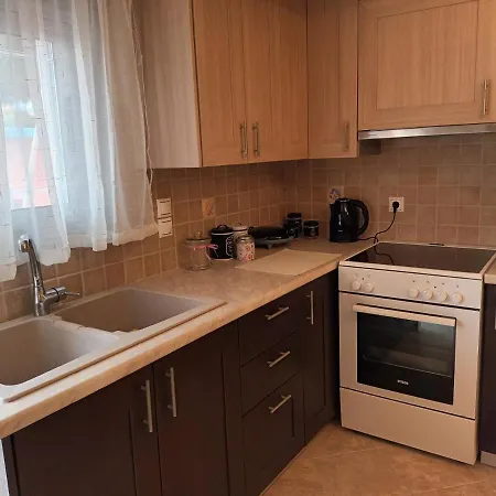 Livieratos アパート