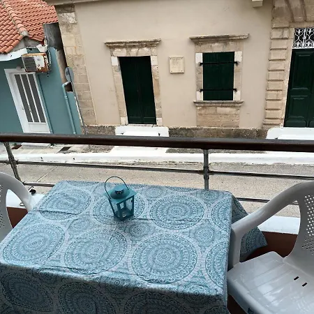 Livieratos リクスリオン